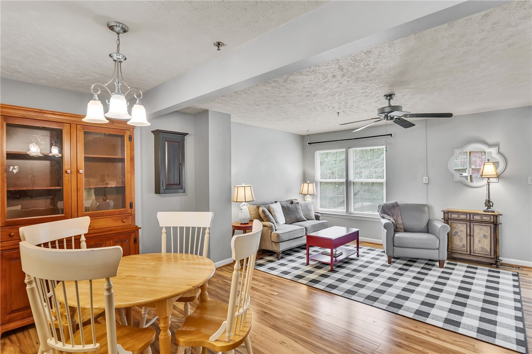 1261 Meadowbrook Dr.
