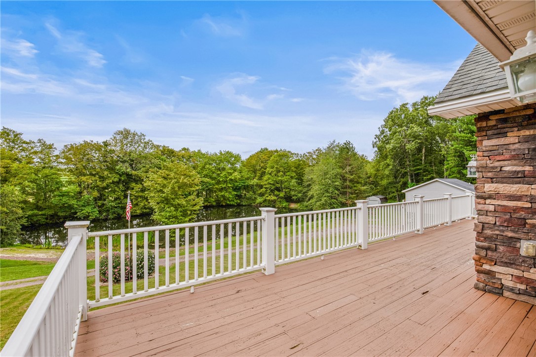 Salisbury, Pennsylvania 15558, United States, 4 Bedrooms Bedrooms, ,3 BathroomsBathrooms,Residential,Contingent,197935