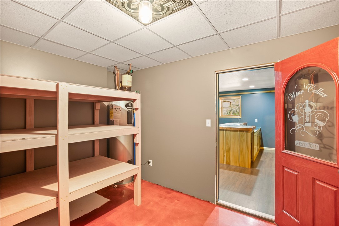 Salisbury, Pennsylvania 15558, United States, 4 Bedrooms Bedrooms, ,3 BathroomsBathrooms,Residential,Contingent,197935