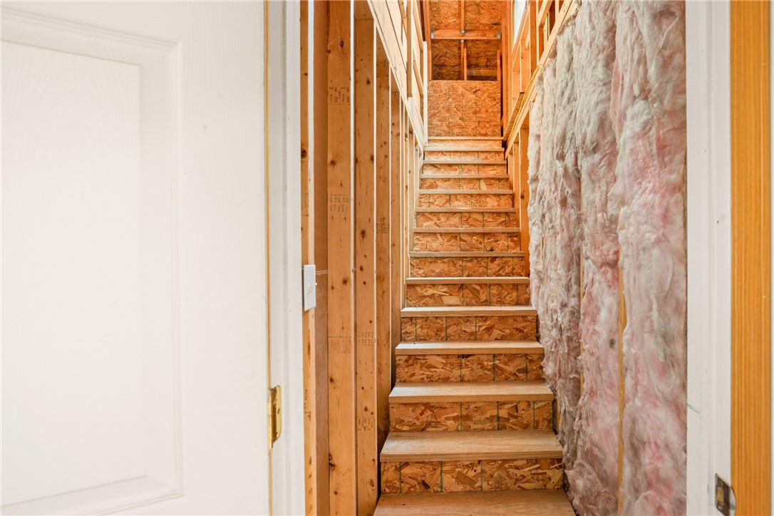 Salisbury, Pennsylvania 15558, United States, 4 Bedrooms Bedrooms, ,3 BathroomsBathrooms,Residential,Contingent,197935