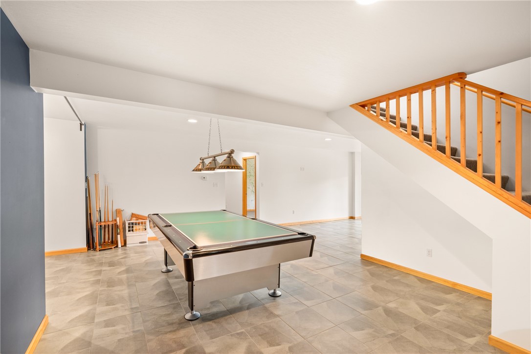 Salisbury, Pennsylvania 15558, United States, 4 Bedrooms Bedrooms, ,3 BathroomsBathrooms,Residential,Contingent,197935