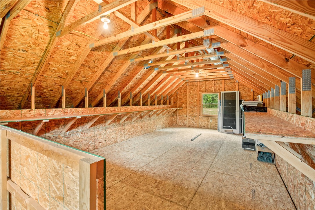 Salisbury, Pennsylvania 15558, United States, 4 Bedrooms Bedrooms, ,3 BathroomsBathrooms,Residential,Contingent,197935