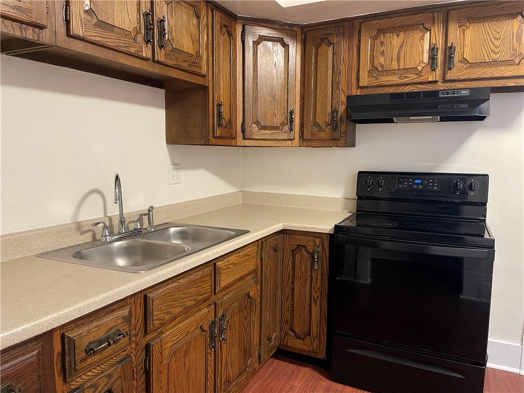 Sharpsville, Pennsylvania 16150, United States, 4 Bedrooms Bedrooms, ,2 BathroomsBathrooms,Residential,Active,253780