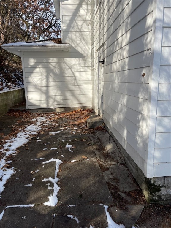 Sharpsville, Pennsylvania 16150, United States, 4 Bedrooms Bedrooms, ,2 BathroomsBathrooms,Residential,Active,253780