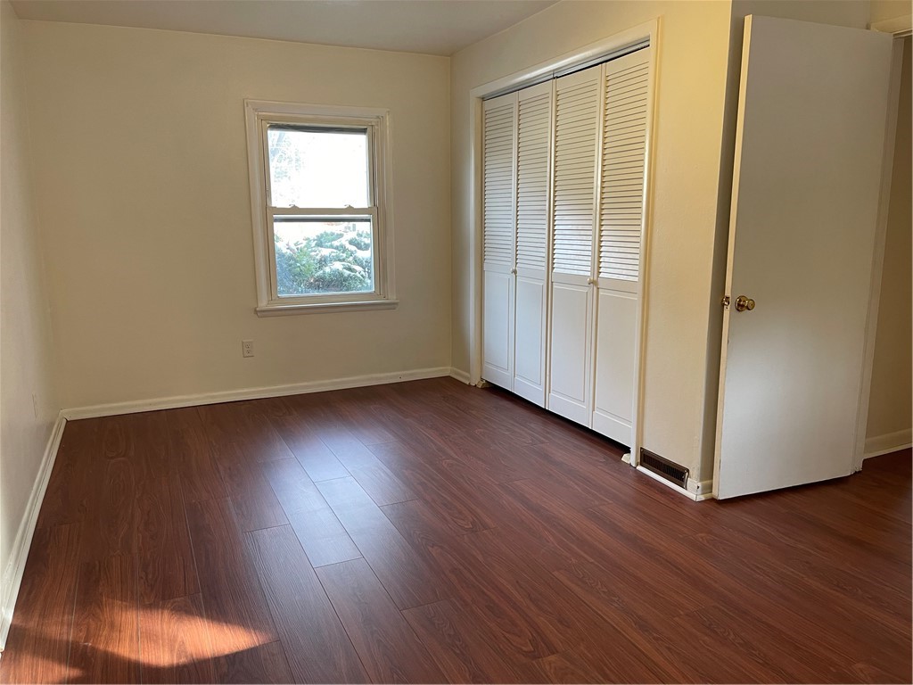 Sharpsville, Pennsylvania 16150, United States, 4 Bedrooms Bedrooms, ,2 BathroomsBathrooms,Residential,Active,253780