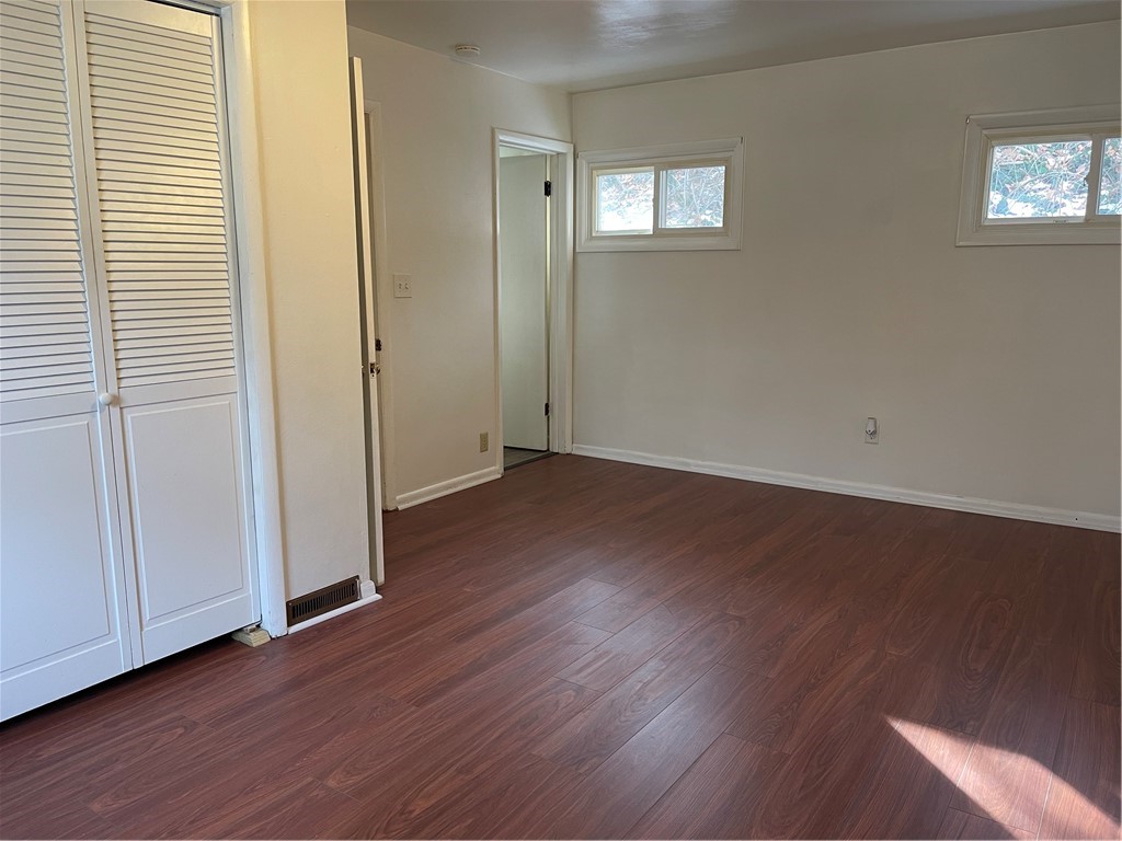 Sharpsville, Pennsylvania 16150, United States, 4 Bedrooms Bedrooms, ,2 BathroomsBathrooms,Residential,Active,253780