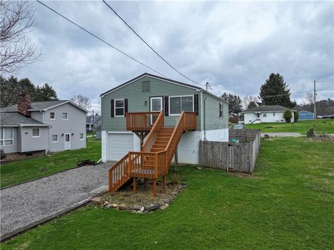 Photo of 179 Zdina St, Leechburg, PA 15656 (MLS # 1746844)