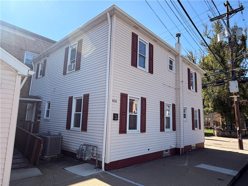 601 4th Ave