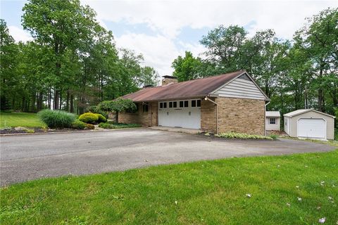 Single Family Residence in Somerset Twp PA 173 Top Of Hickory Hill Lane Ln 37.jpg