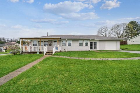 Photo of 39 Forbes Dr, Latrobe, PA 15650 (MLS # 1746527)