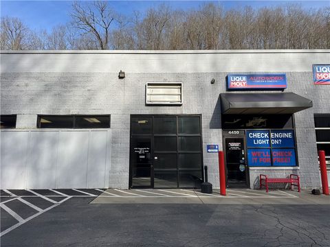 4450 Steubenville Pike Robinson Twp PA 15205