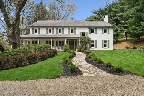 Photo of 552 Backbone Rd, Sewickley, PA 15143 (MLS # 1750685)