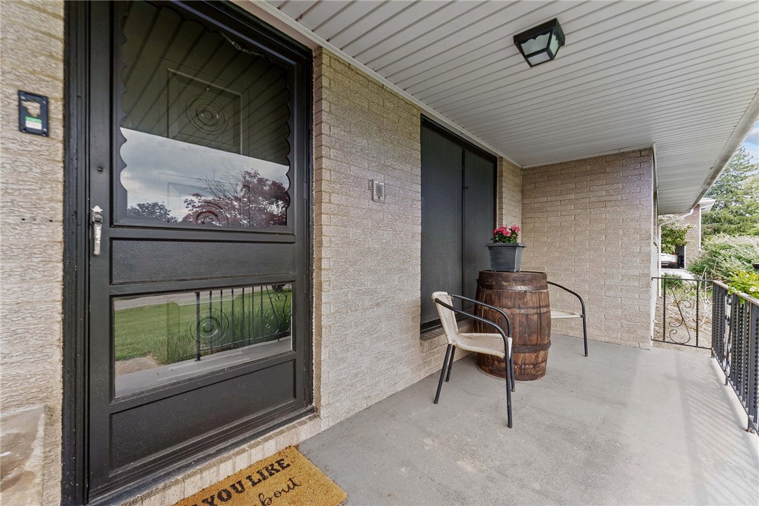 624 Morningstar Dr Dr, Franklin, Pennsylvania image 2