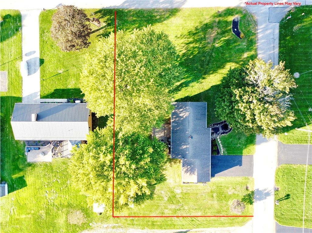 Neshannock Twp, Pennsylvania 16105, United States, 3 Bedrooms Bedrooms, ,2 BathroomsBathrooms,Residential,Active,232280