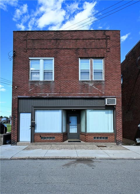 Multifamily For Sale - 808 Miller Avenue Ave<br/> Clairton, PA 15025