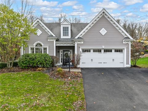 252 Estates Dr Richland PA 15044