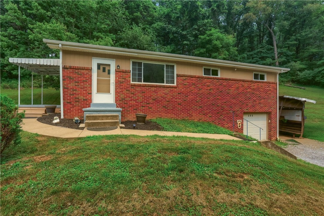 286 Dobson Rd