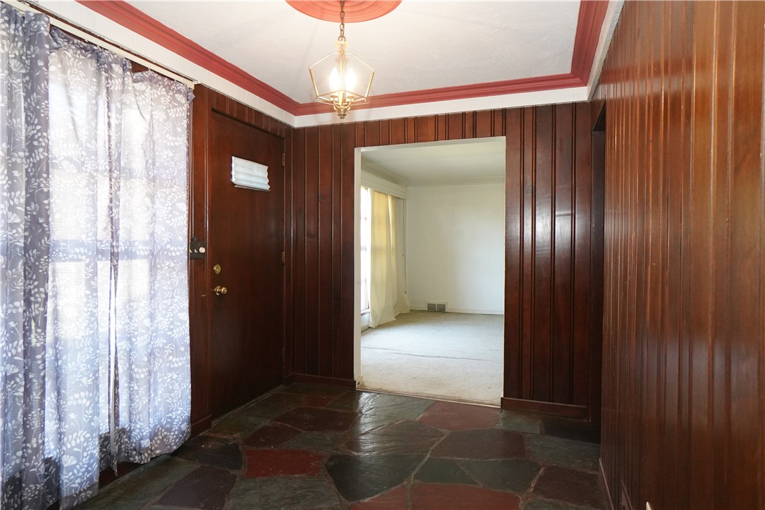 Castle Shannon, Pennsylvania 15234, United States, 3 Bedrooms Bedrooms, ,3 BathroomsBathrooms,Residential,Active,43334