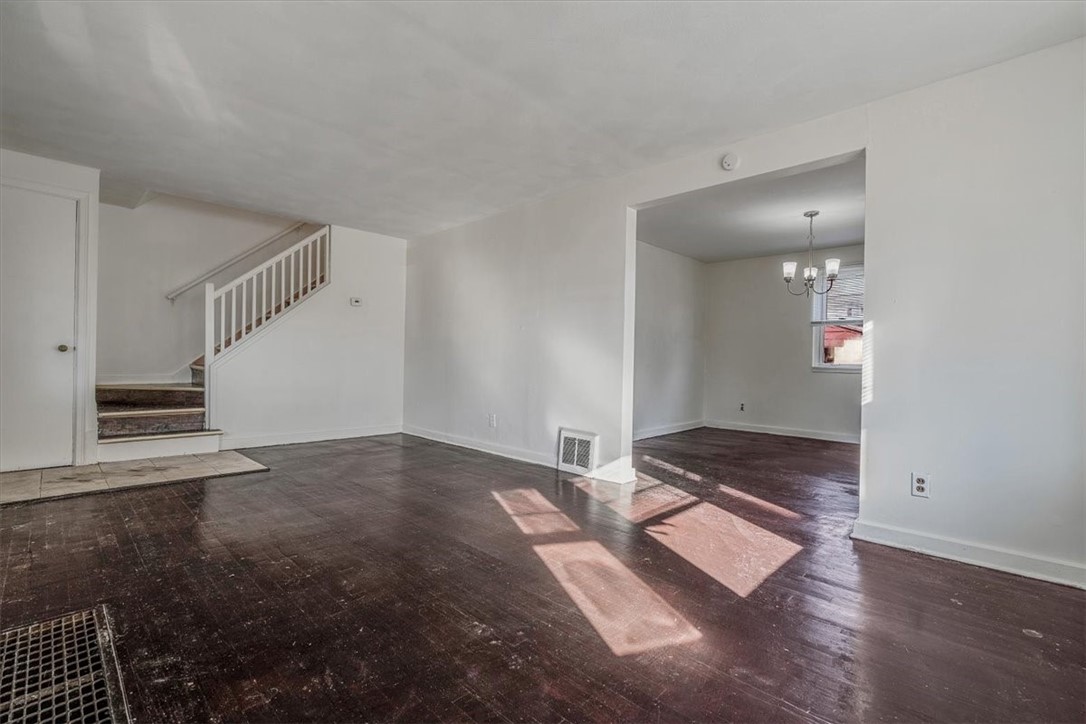 609 Thompson Ave Ave, Clairton, Pennsylvania image 4