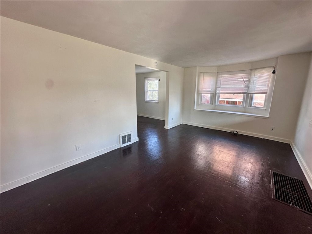 609 Thompson Ave Ave, Clairton, Pennsylvania image 2