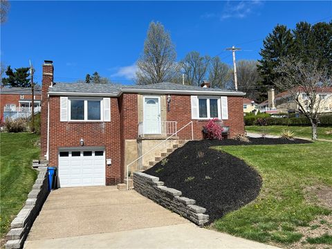 Photo of 1055 Varner Rd, Pittsburgh, PA 15227 (MLS # 1748360)