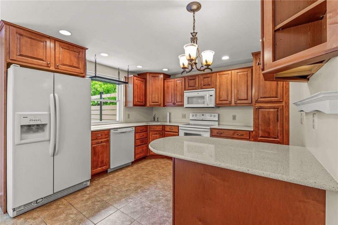 344 Fruitwood Dr. Dr, Bethel Park, Pennsylvania image 7
