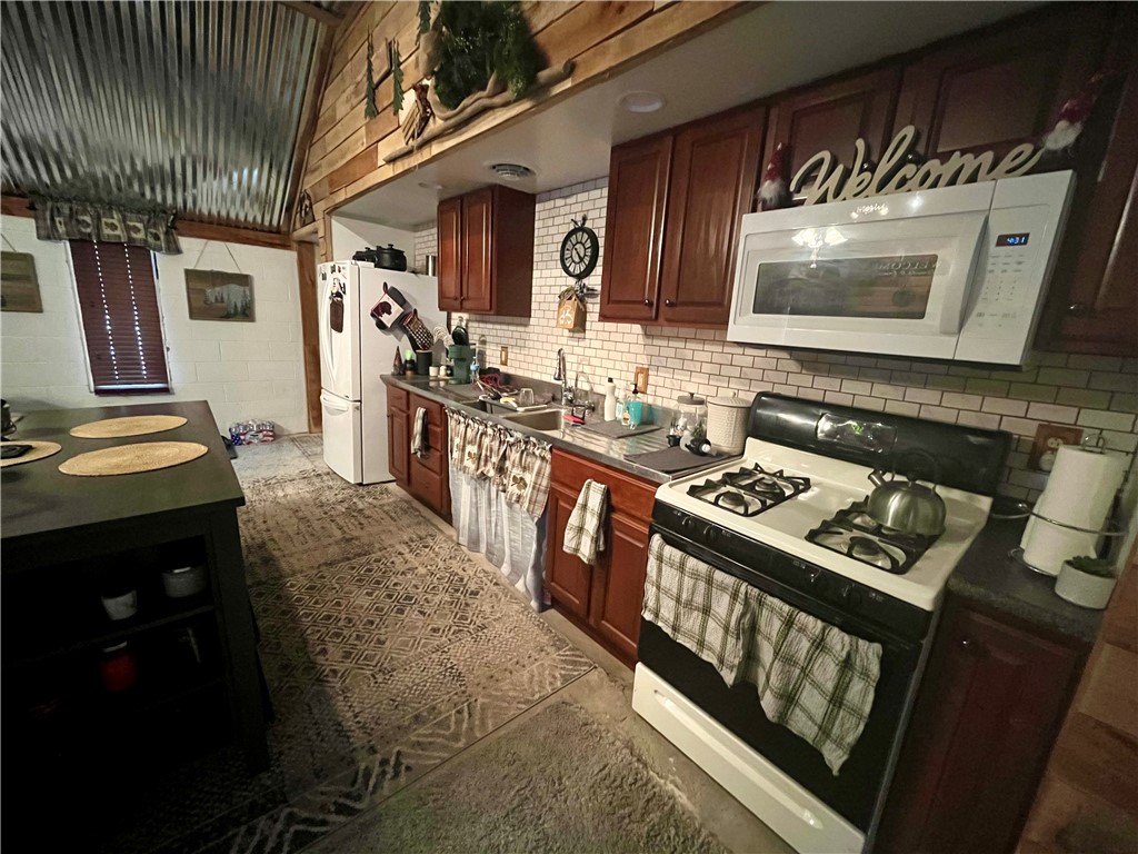 251 Nebraska Rd Rd, Clarion, Pennsylvania image 8
