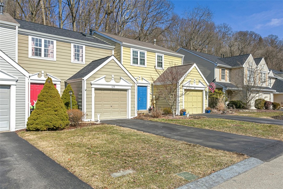 129 Commons Drive Dr, Oakmont, Pennsylvania image 3
