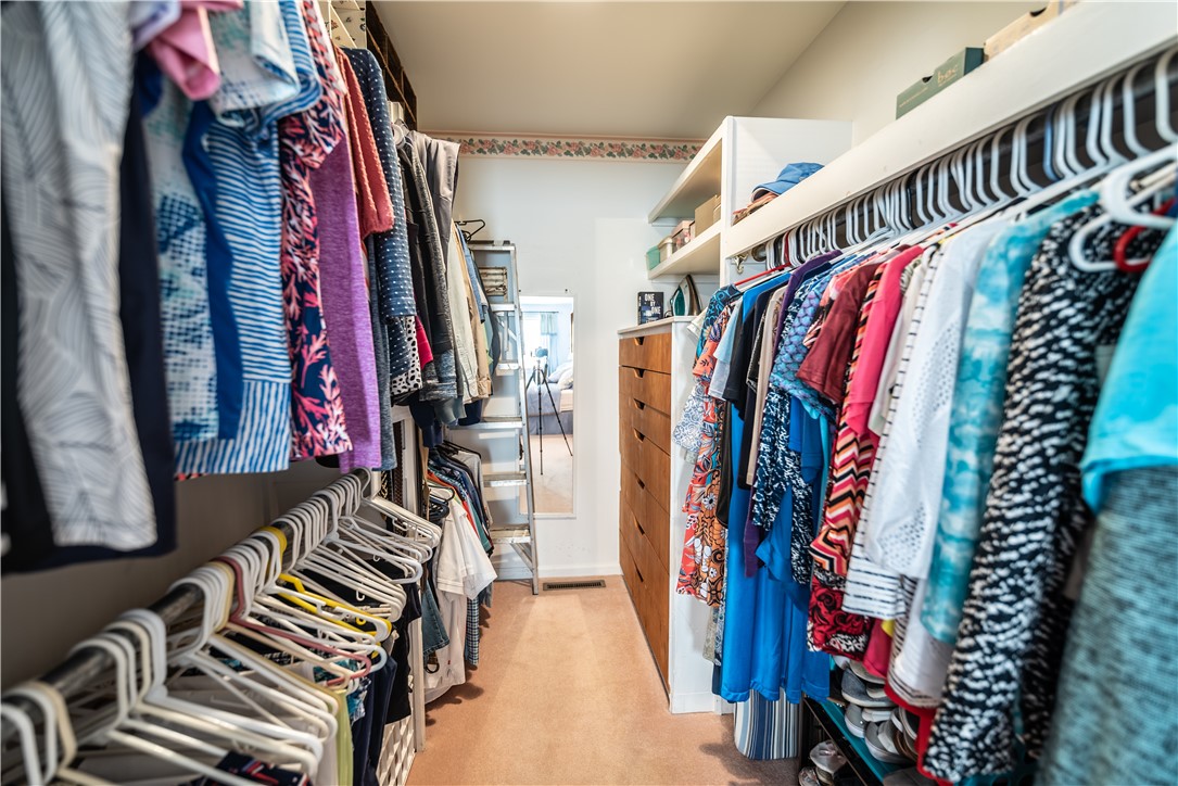 Twp Of But SE, Pennsylvania 16001, United States, 4 Bedrooms Bedrooms, ,3 BathroomsBathrooms,Residential,Pending,32921