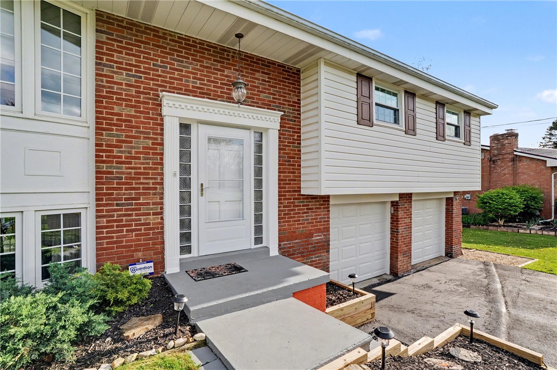 156 Westwood Mnr