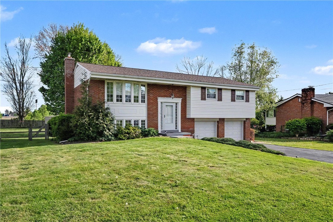 156 Westwood Mnr