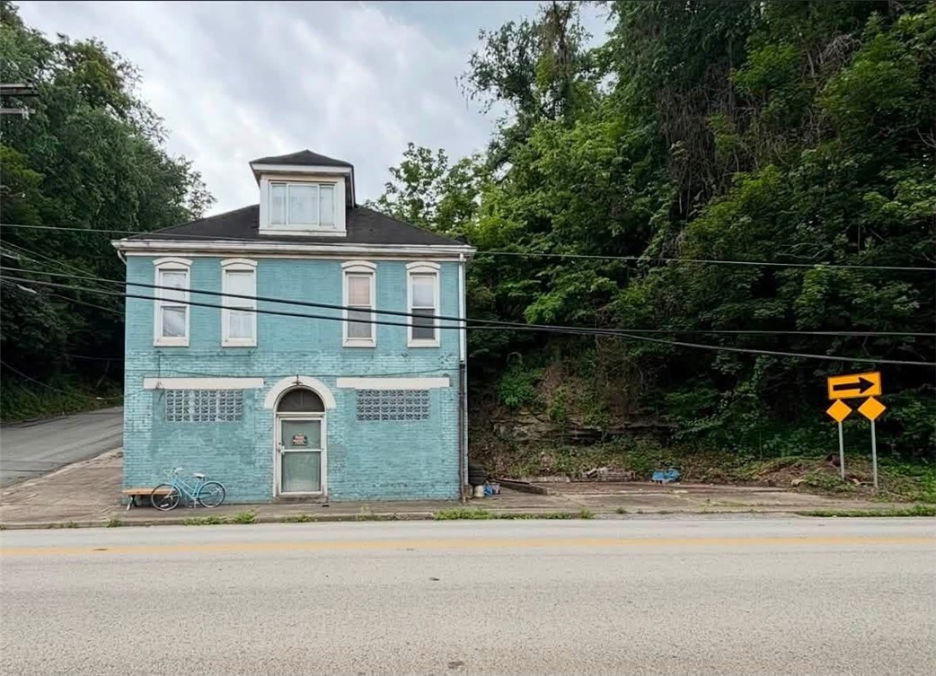 Photo 1 of 19 — 500 E Main Street, Monongahela, PA 15063