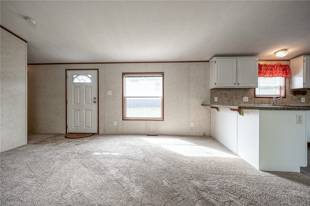 Cranberry Twp, Pennsylvania 16066, United States, 3 Bedrooms Bedrooms, ,2 BathroomsBathrooms,Residential,Active,104182