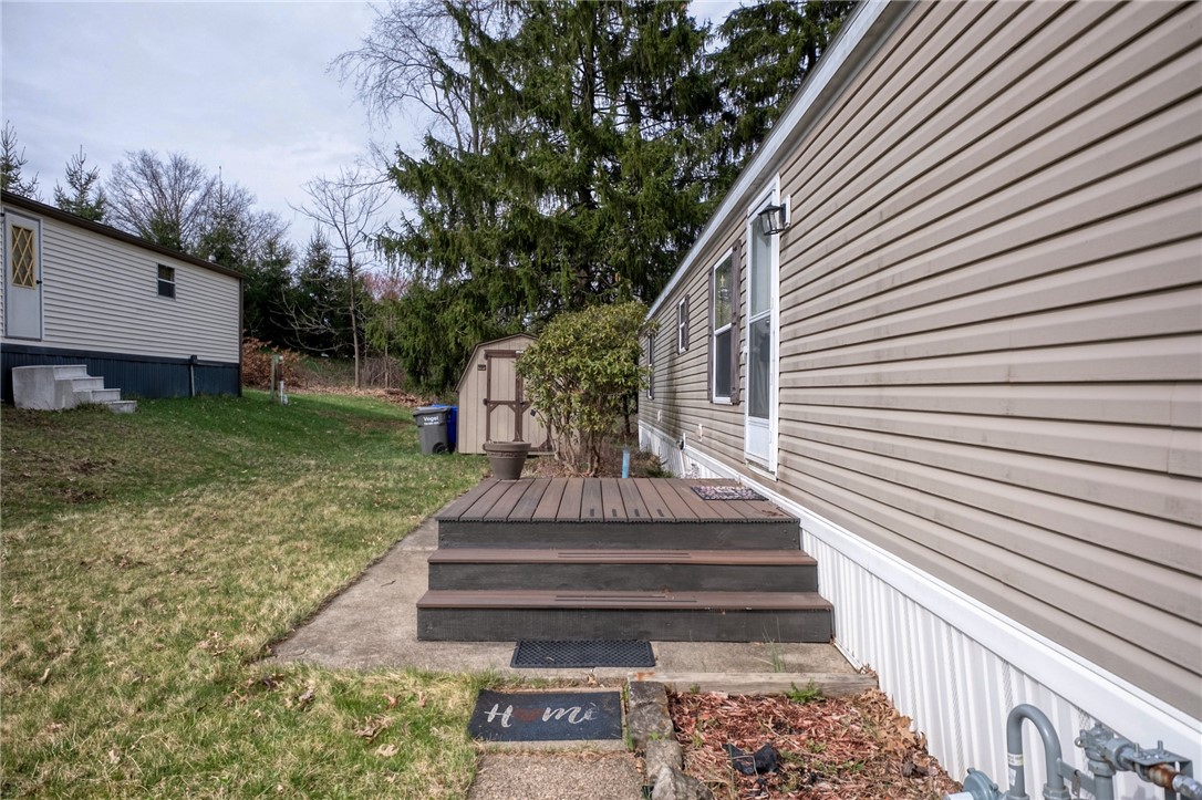 203 Forest Dr