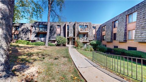 1333 Forest Green Drive Moon/Crescent Twp PA 15108