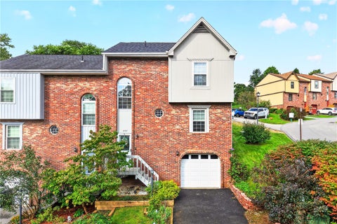Townhouse For Sale - 1605 Timber Trail Trl<br/> Imperial, PA 15126