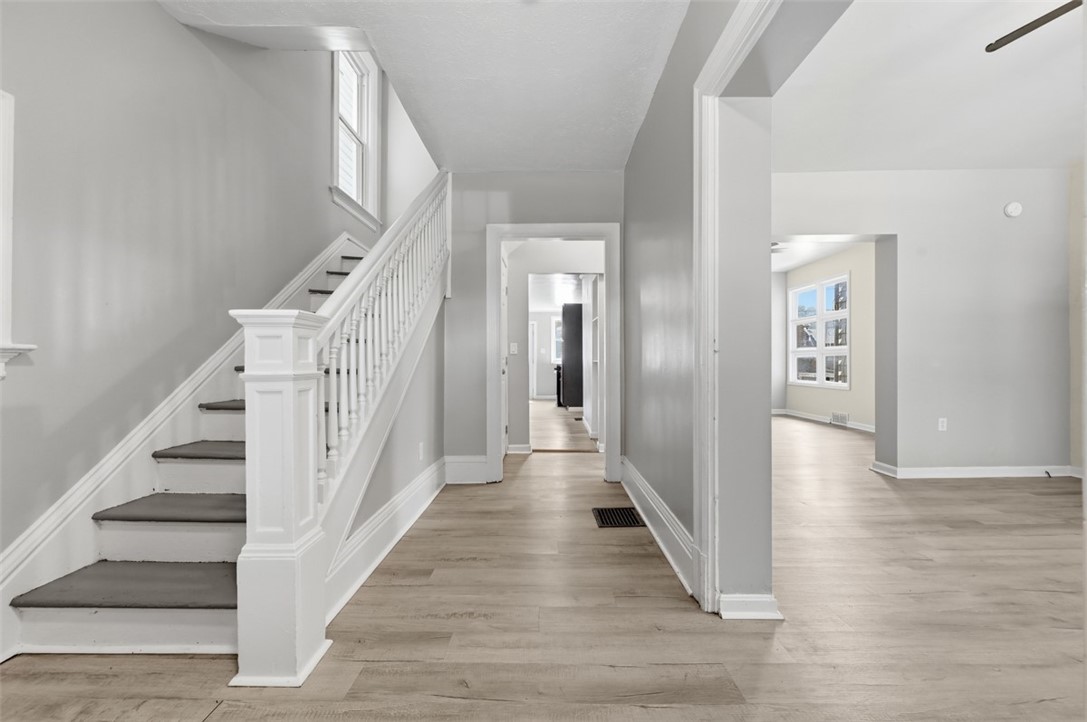 815 Maplewood Ave