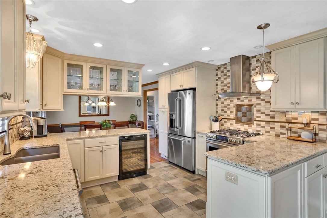 34 Fieldstone Pl