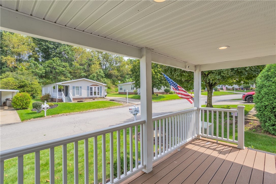 253 Rock Lake Dr