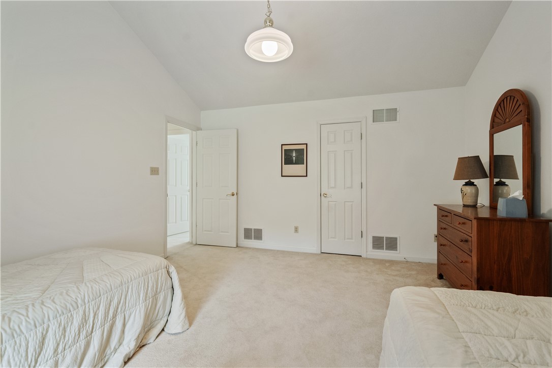 South Fayette, Pennsylvania 15017, United States, 3 Bedrooms Bedrooms, ,3 BathroomsBathrooms,Residential,Contingent,99741