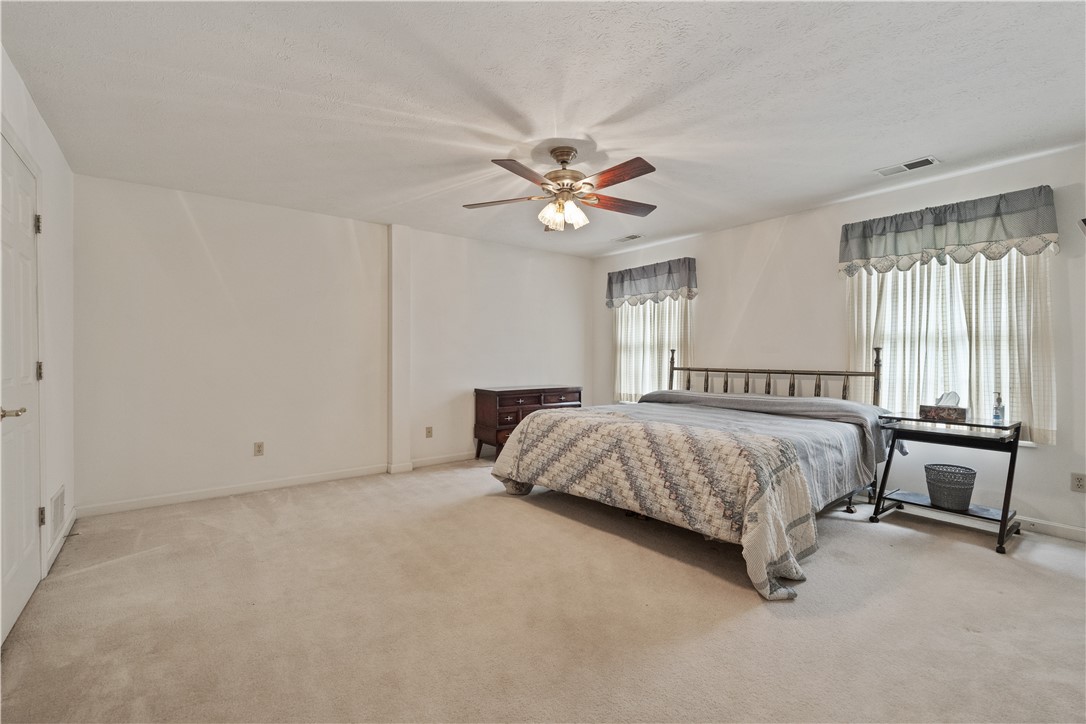 South Fayette, Pennsylvania 15017, United States, 3 Bedrooms Bedrooms, ,3 BathroomsBathrooms,Residential,Contingent,99741