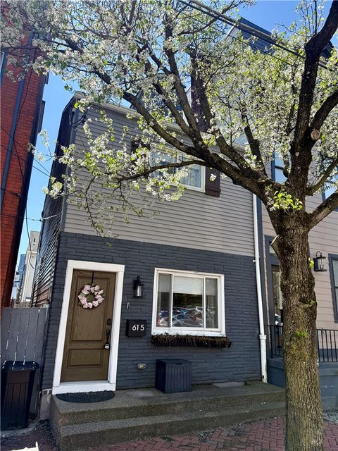 Photo of 615 Tripoli St, Pittsburgh, PA 15212 (MLS # 1747857)