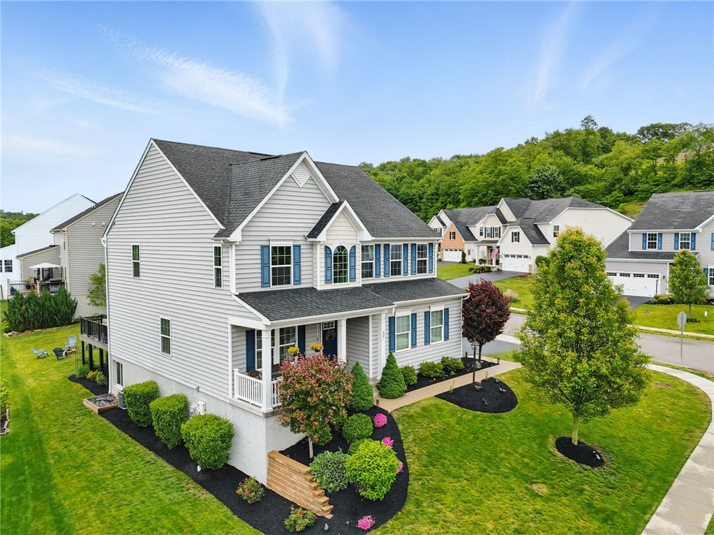 407 Isabella Ct