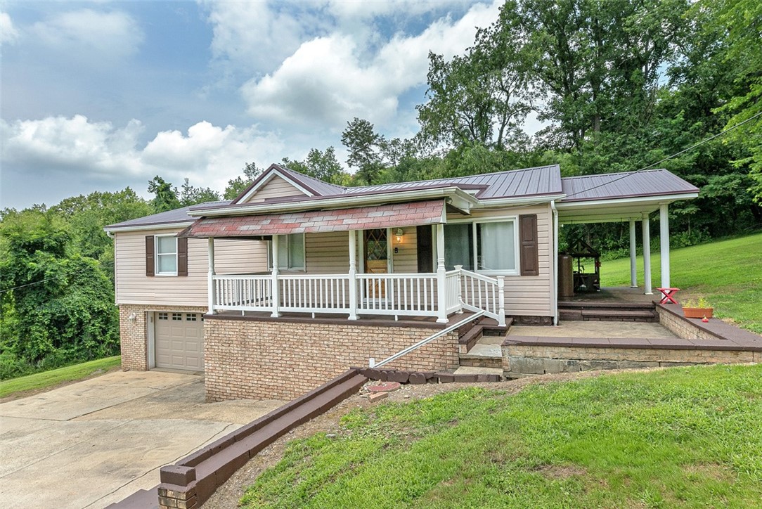 North Union Twp, Pennsylvania 15465, United States, 2 Bedrooms Bedrooms, ,1 BathroomBathrooms,Residential,Active,185949