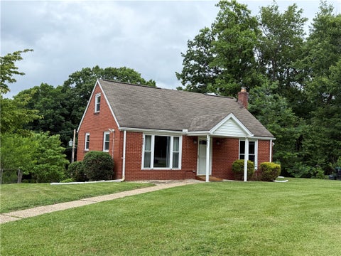 Photo of 4330 Orchard View Dr, Allison Park, PA 15101 (MLS # 1762886)