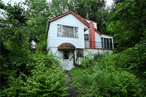 Photo of 12 Forsythe Rd, Presto, PA 15142 (MLS # 1758104)