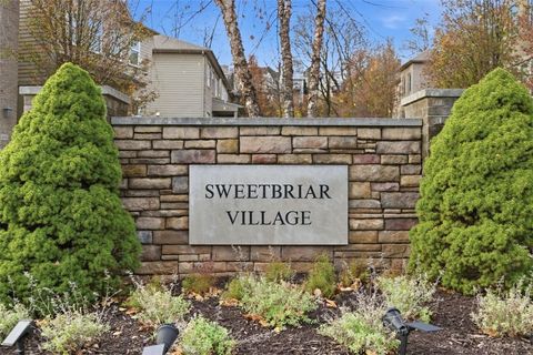 Photo of 154 Sweetbriar Village Trl, Pittsburgh, PA 15211 (MLS # 1737093)