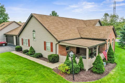 Photo for 105 Barrington Dr
