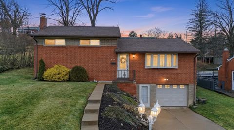 Photo of 5301 Ranchview Drive, Pittsburgh, PA 15236 (MLS # 1736376)