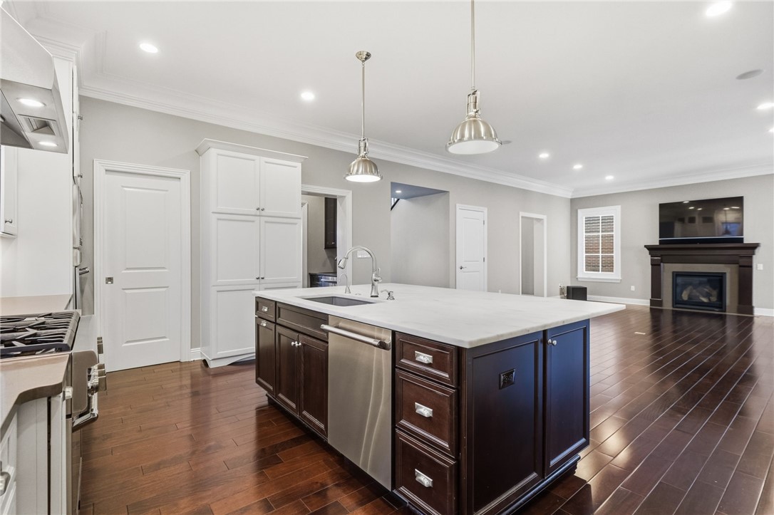 Pittsburgh, Pennsylvania, 15217, United States, 6 Bedrooms Bedrooms, ,6 BathroomsBathrooms,Residential,Active,2023359